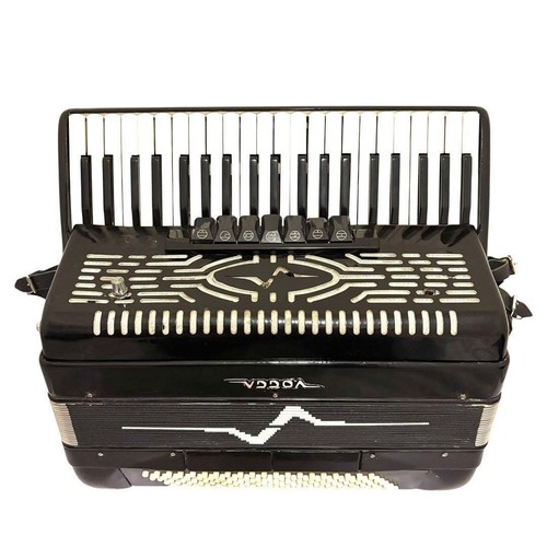Accordéon piano pleine