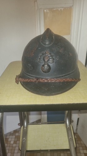 Casque adrian modèle 1915