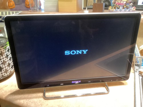 Sony internet powered - 24,