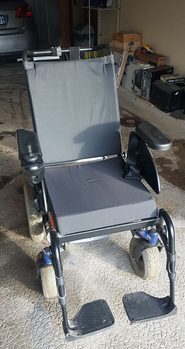 Vend fauteuil roulant