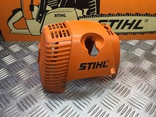 capot moteur débroussailleuse