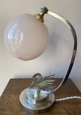 Lampe à poser époque Art