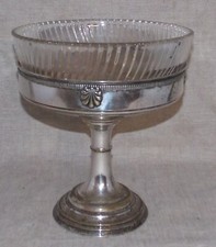 ANCIENNE COUPE METAL ARGENTE A