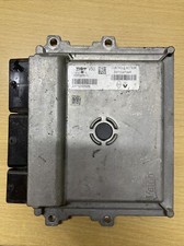 237104736R CALCULATEUR MOTEUR