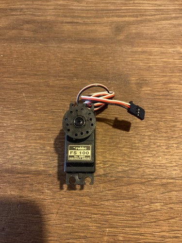 Robbe servo 100 - fs,