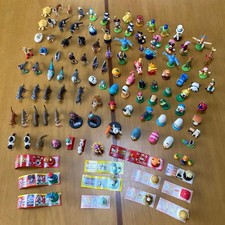 115 figurines au total [avec