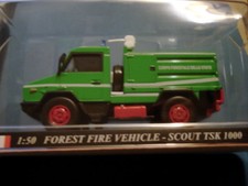 VEHICULE METAL 1/50 4X4 IVECO