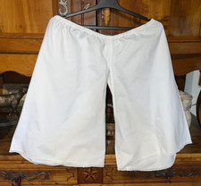 Ancienne culotte fendue