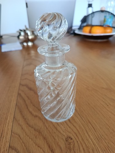 Baccarat flacon modèle - baccarat:,