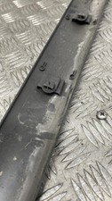 Baguette de porte avant droite