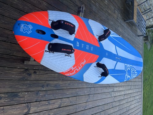 Planche starboard futura 109l - planche,