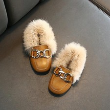 Chaussures en peluche jaune