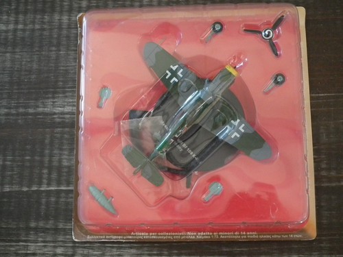 Avion métal miniature