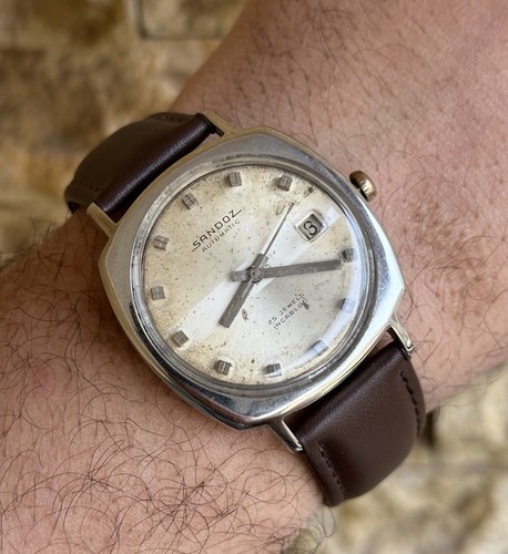 Montre suisse homme vintage