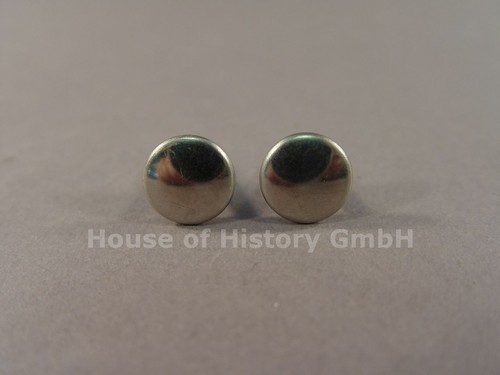 153209 paire boutons - paire,