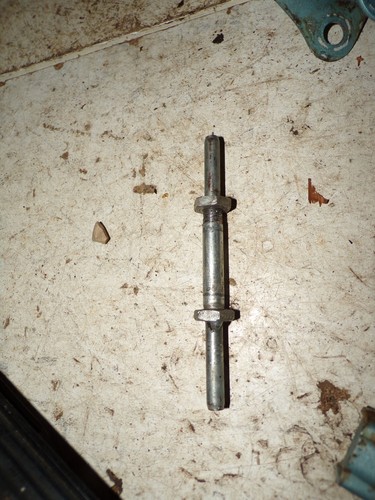 Vis boite outils caches - vis,