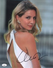 ANNABELLE WALLIS Authentic