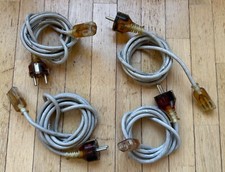 Lot de 4 cordons d'alimentation Apple avec prises transparentes