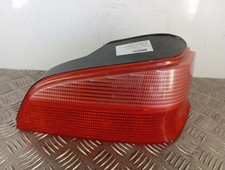 Feu arriere principal droit