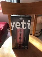 Microphone Blue Yeti Rouge