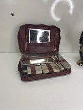 Ensemble de trousse de toilette vintage pochette en cuir abîmer tirette casser