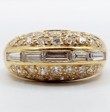 Bague bombé vintage or 18k et 0,90 carats diamant taille baguettes et brillants