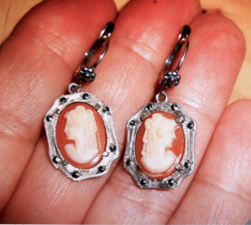 Superbes boucles dormeuses
