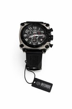 Montre Offshore Limited avec