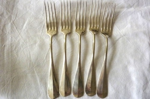 Lot fourchettes anciennes - 5,