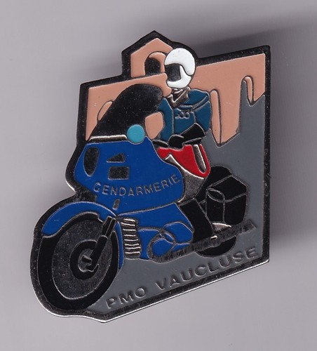 Rare pins pin - pins, gendarmerie