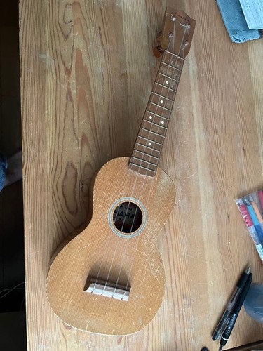 Yamaha ukulele vintage - no.80,