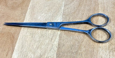 Ancien ciseaux coiffeur acier