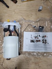 MAGNETI MARELLI Pompe à carburant Electrique PEUGEOT FIAT CITROËN 313011313017