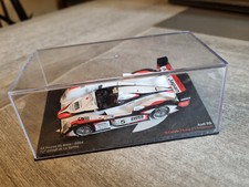 miniature 1/43 24 heures du mans 2004  audi R8