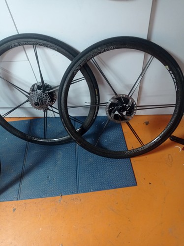 Paire roues velo carbone - de,