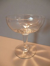 Coupe a champagne ancienne