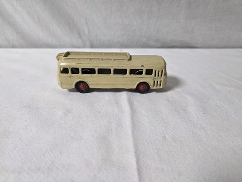 Ancien autocar miniature car - ancien,