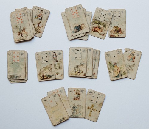 Jeu cartes à jouer - de,