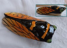 CIGALE à SUSPENDRE CERAMIQUE -VELAUX en 1992 pour les 40ème FEDERAUX de PETANQUE