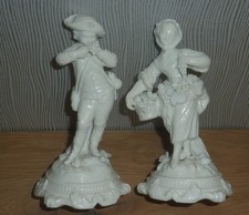 2 ancienne statue porcelaine XIX è homme femme Sèvres Saxe Meissen Paris ? vigne