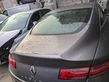 Malle/Hayon arriere RENAULT