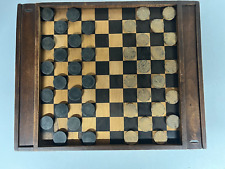 Boite de jeux de Dames et de l'autre coté échiquier en marqueterie