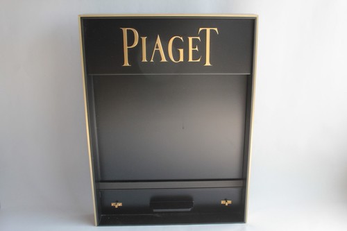 Piaget présentoir vitrine - présentoir,