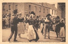 LOCRONAN - Noce Bretonne - Au son des binious - La Gavotte (le Jabadao)