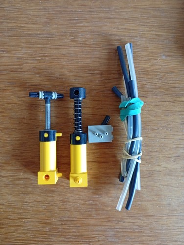 Lego vérins - 2,