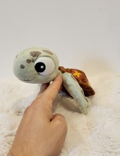 Peluche Disney Squirt – Le Monde de Nemo – 22 cm – doudou tortue Pixar