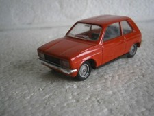 VOITURE MINIATURE PEUGEOT 104