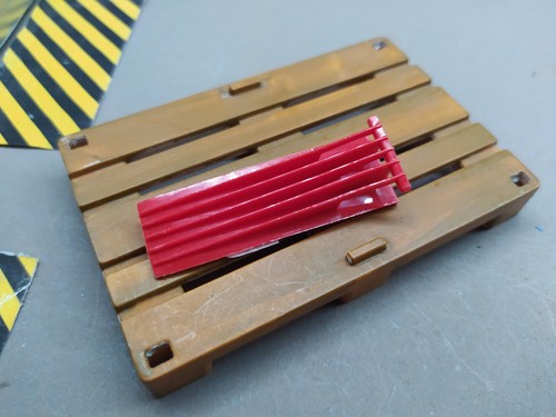 Grille porte gauche - 1/18,