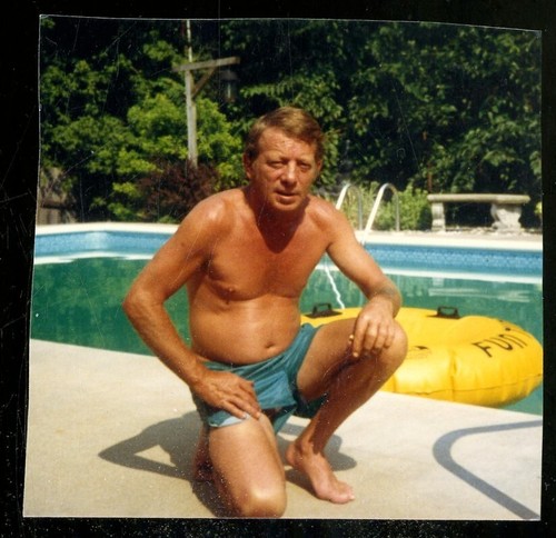 Found photo athletic shirtless - athletic,