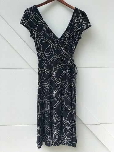 Neiman marcus lightweight wrap - neiman,